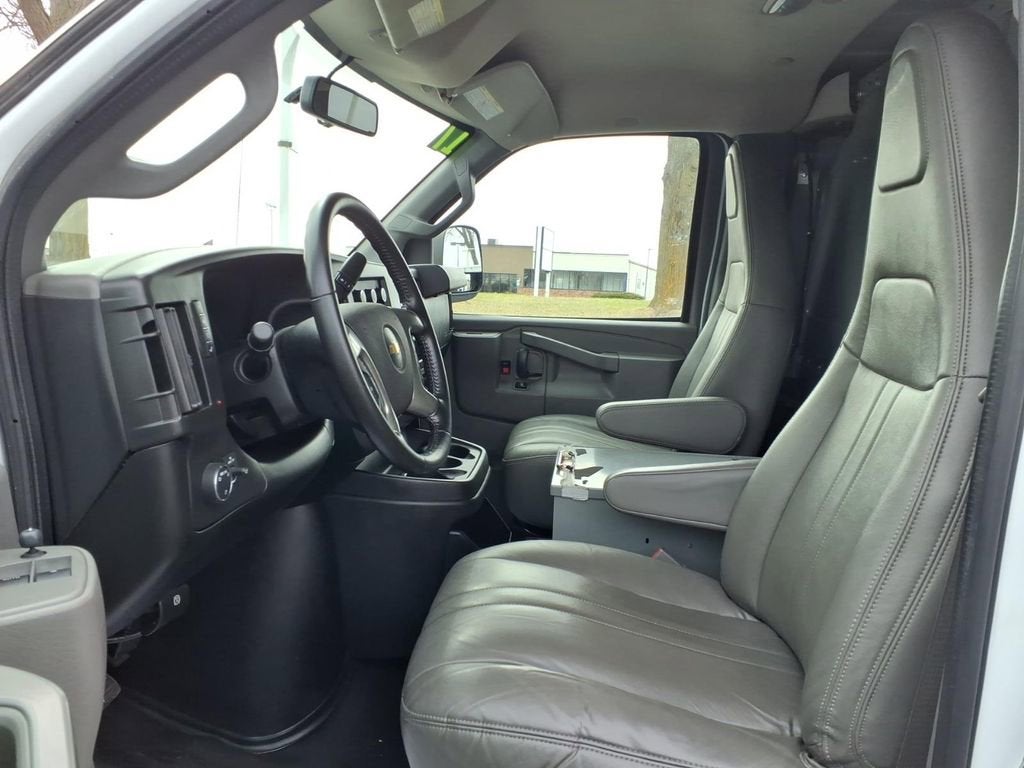 2017 Chevrolet Express Cargo 3500 RWD 3500 155"