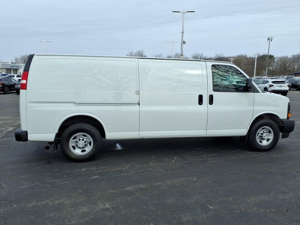 2017 Chevrolet Express Cargo 3500 RWD 3500 155"