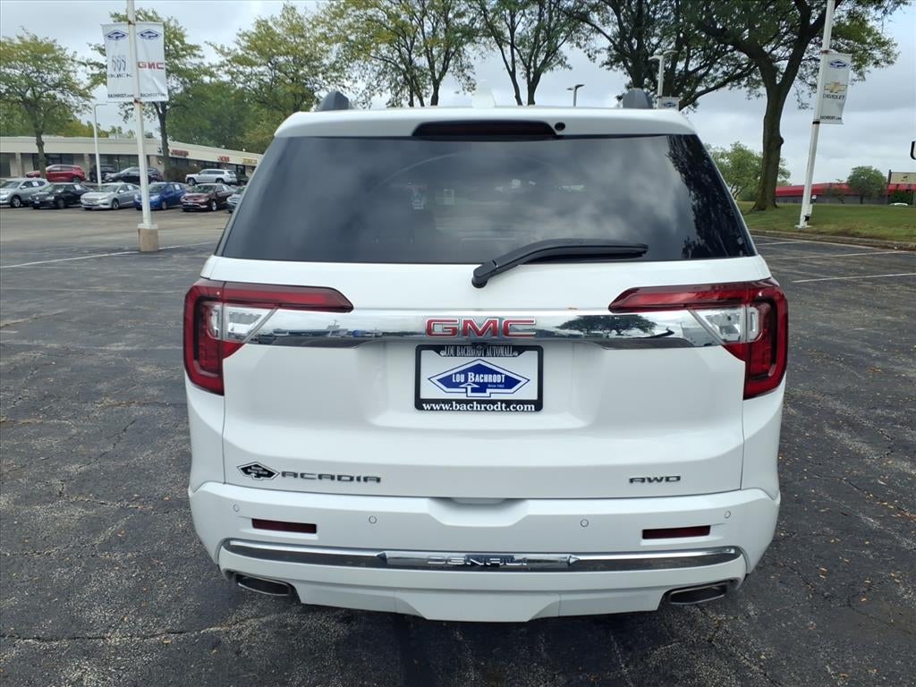 2023 GMC Acadia Denali