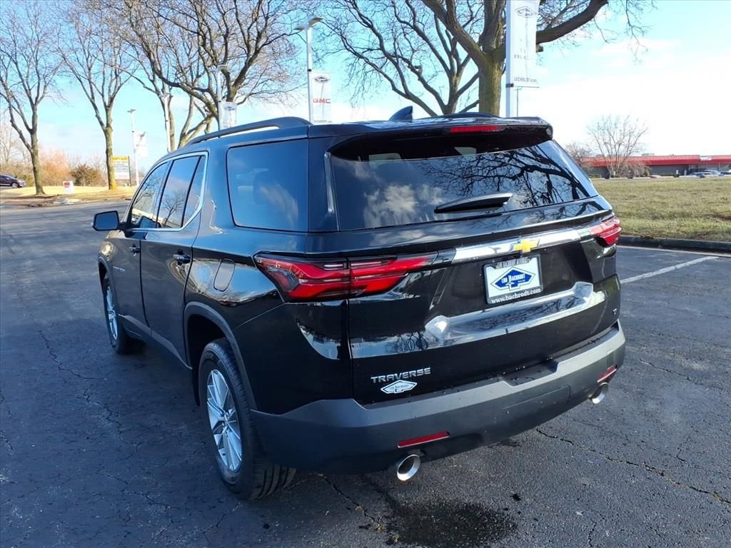 2023 Chevrolet Traverse LT Cloth