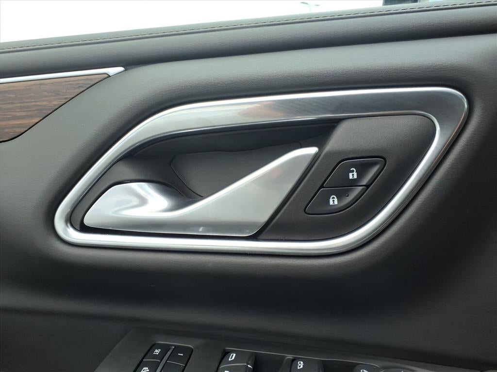 2022 Chevrolet Suburban High Country