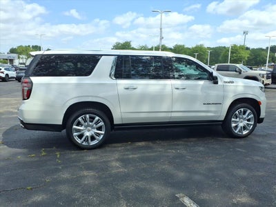 2022 Chevrolet Suburban High Country