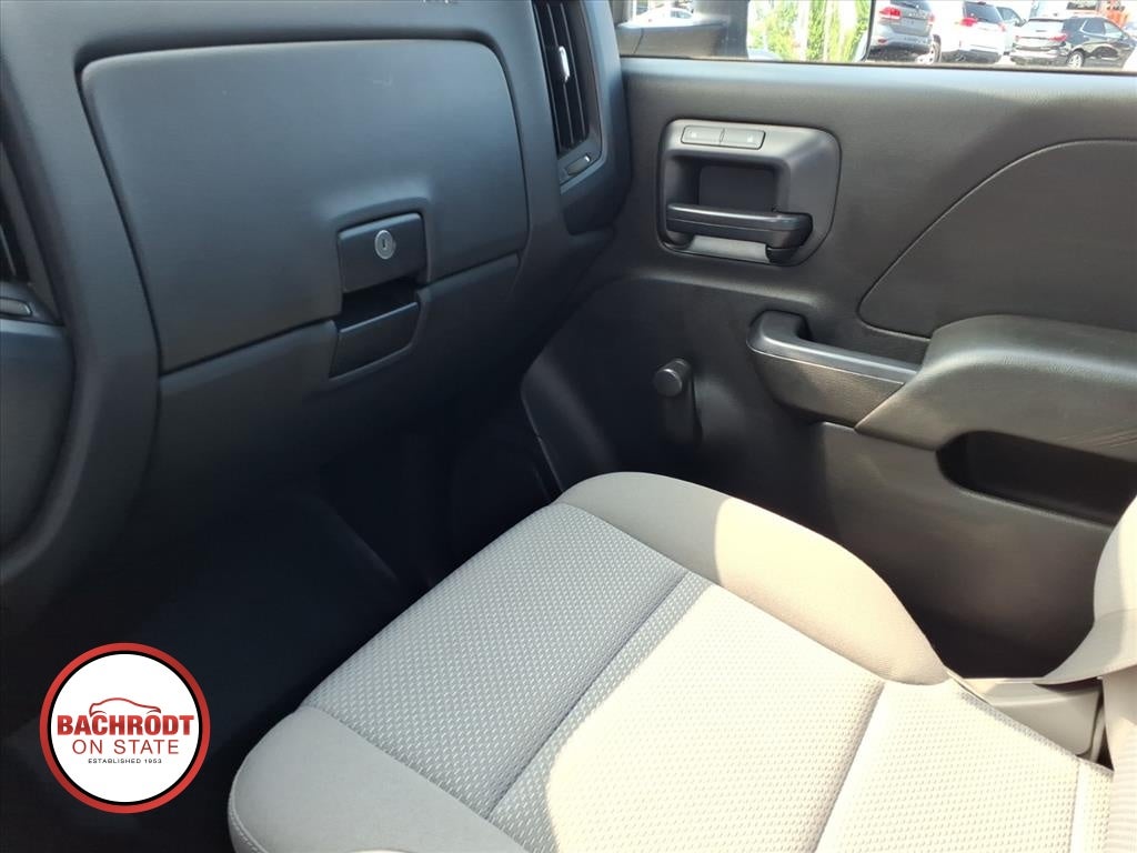 2015 GMC Sierra 2500 HD 4WD Reg Cab 133.6"