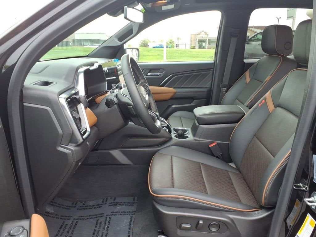 2024 GMC Canyon AT4