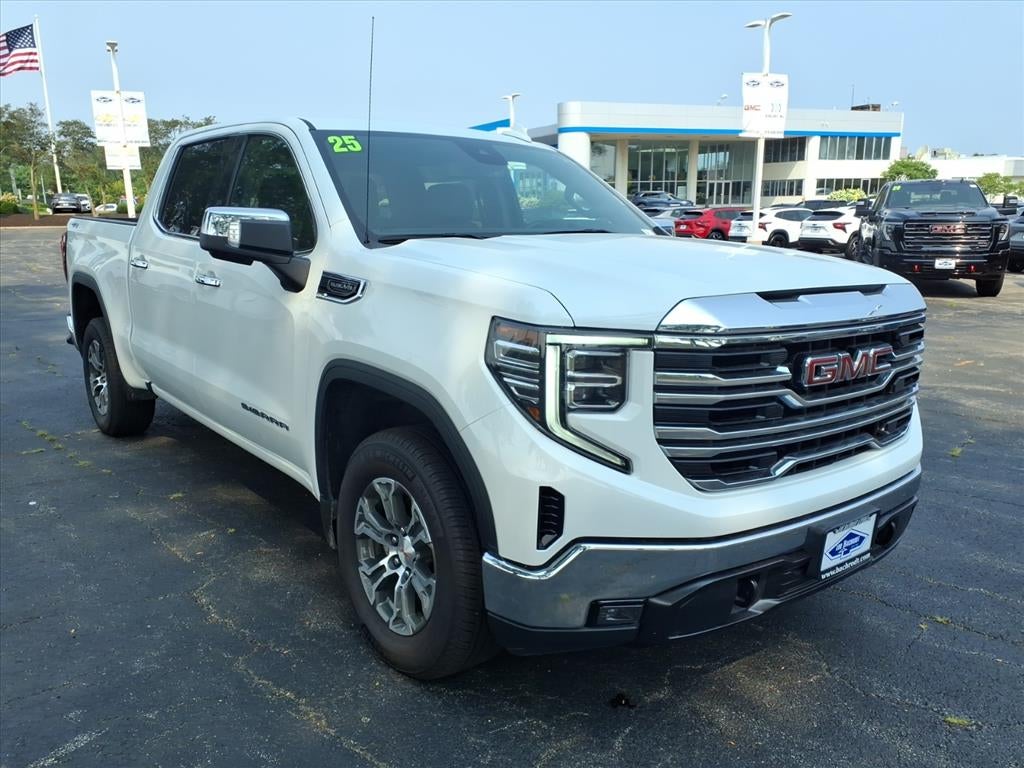 2025 GMC Sierra 1500 SLT