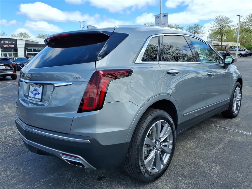 2023 Cadillac XT5 Premium Luxury