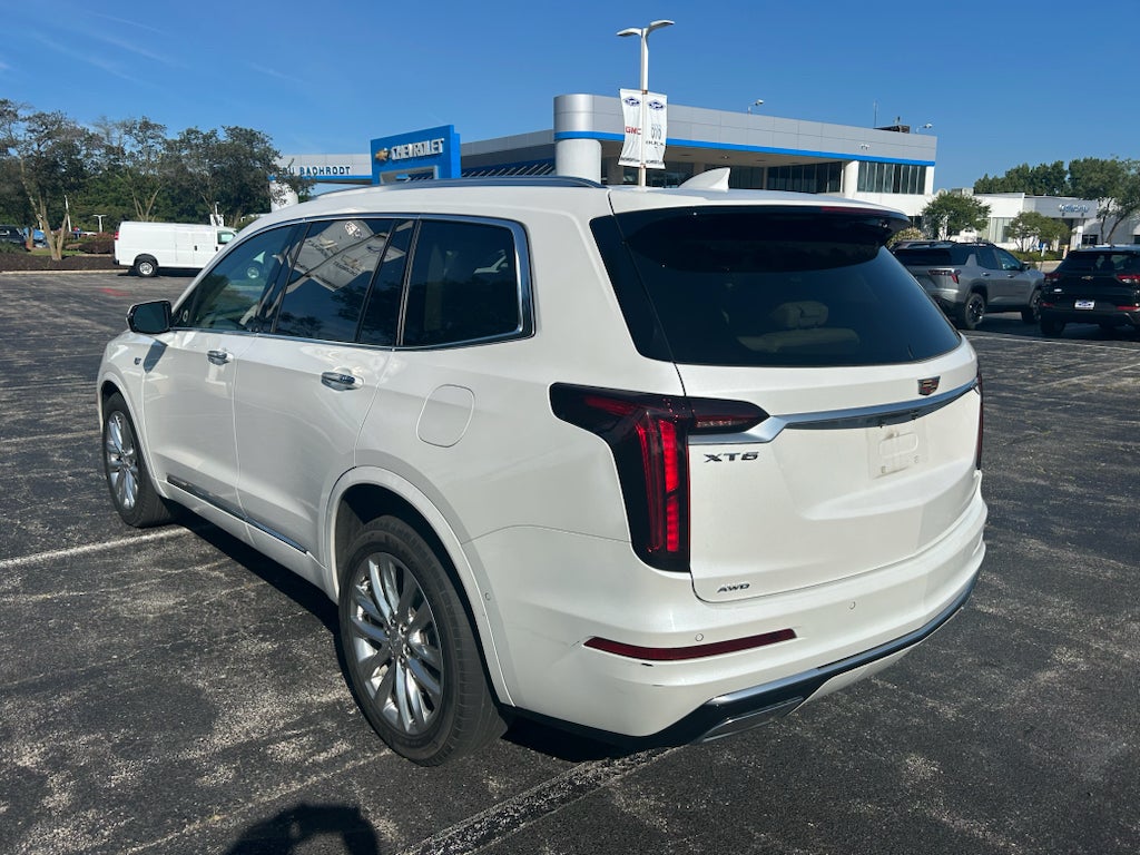 2023 Cadillac XT6 AWD Premium Luxury