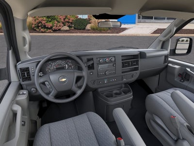 2025 Chevrolet Express Cutaway 3500 1WT
