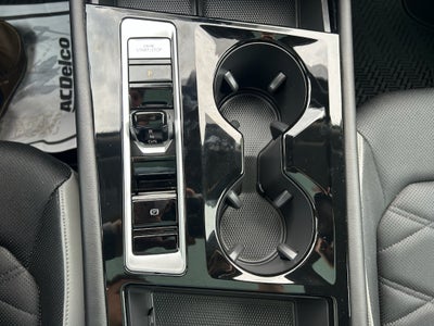 2024 Volkswagen Atlas 2.0T Peak Edition SEL
