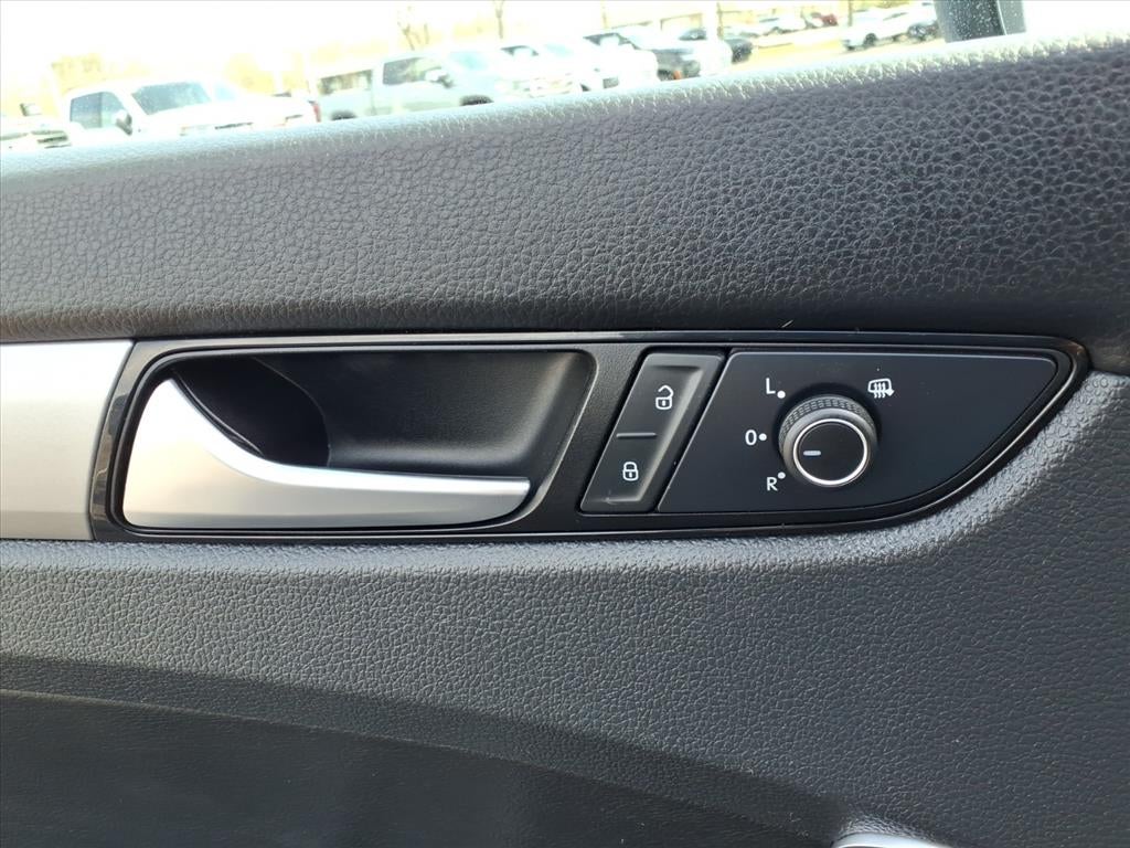 2022 Volkswagen Passat 2.0T SE