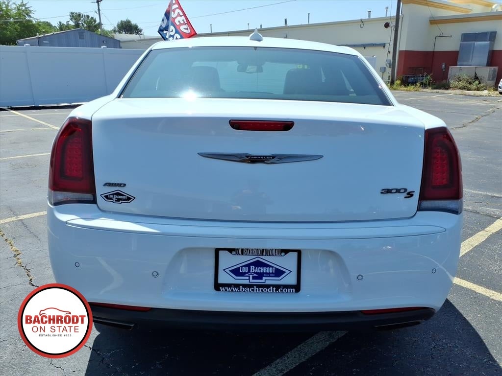2016 Chrysler 300 300S Alloy Edition