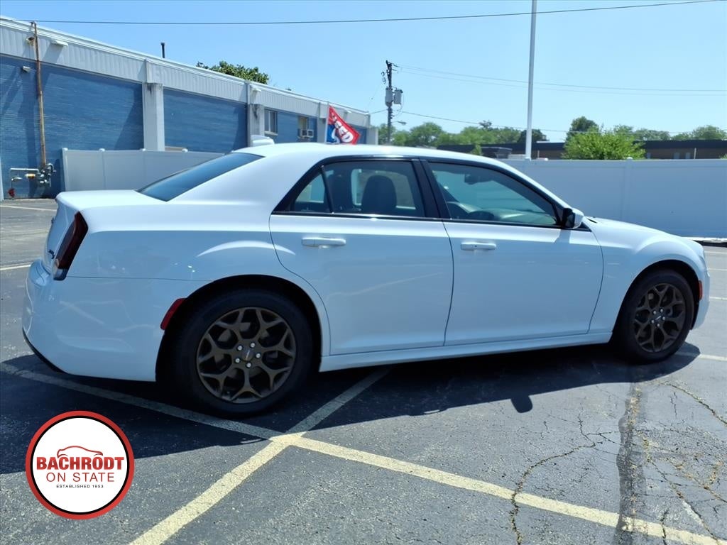 2016 Chrysler 300 300S Alloy Edition