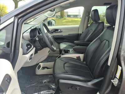 2023 Chrysler Pacifica Touring L AWD