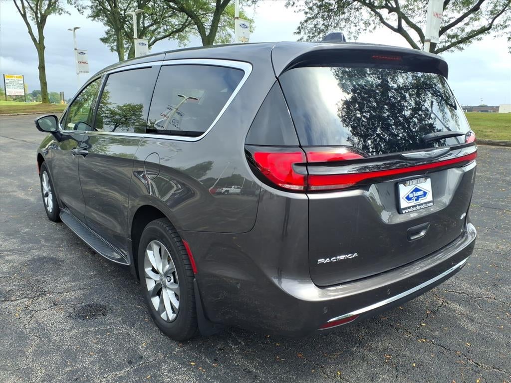 2023 Chrysler Pacifica Touring L AWD