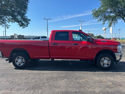 2024 RAM 2500 Tradesman Crew Cab 4x4 8' Box
