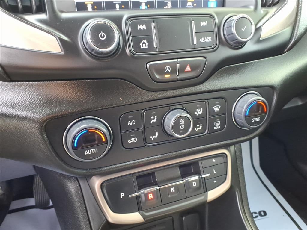 2023 GMC Terrain Denali