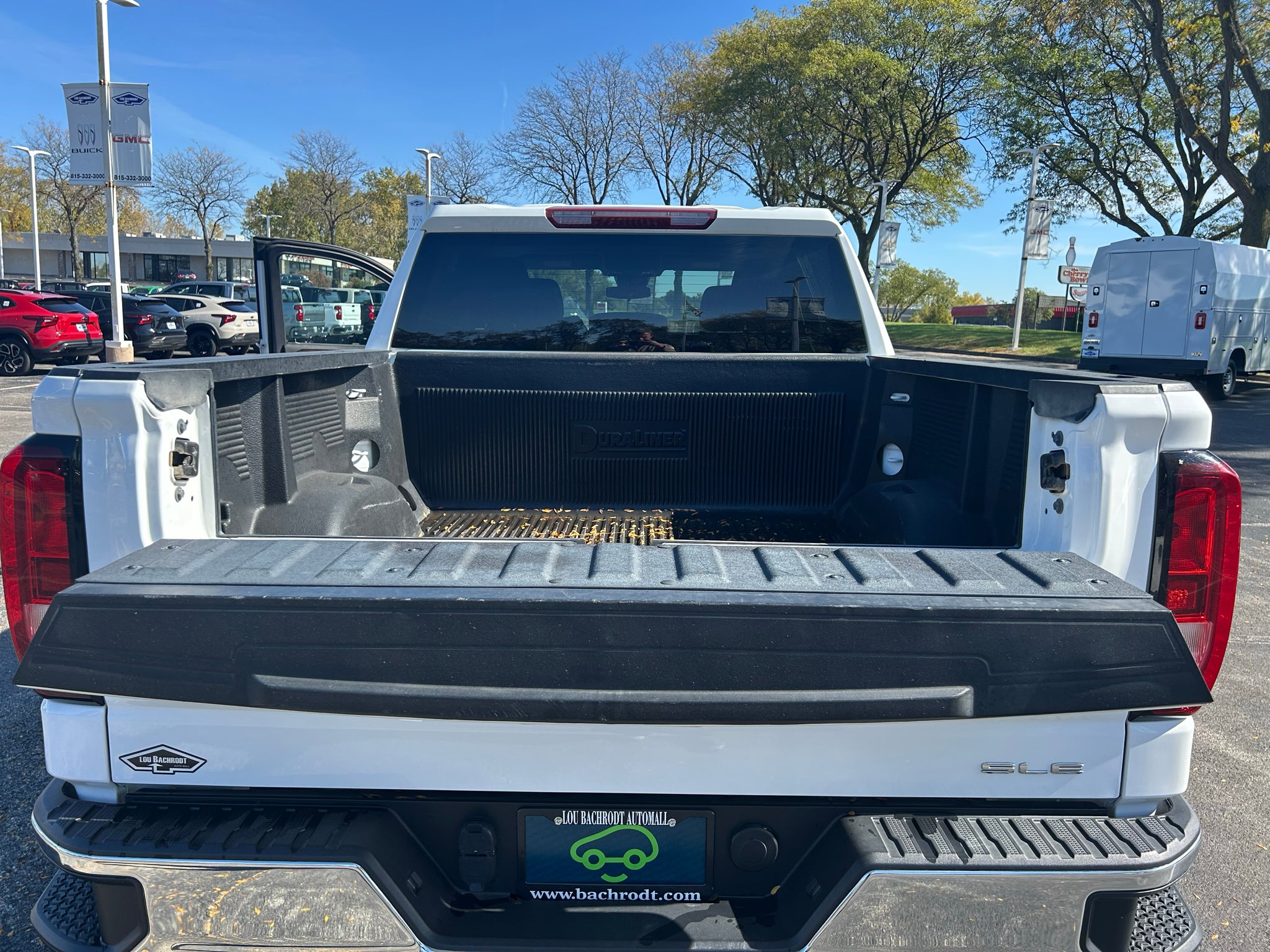 2024 GMC Sierra 1500 SLE