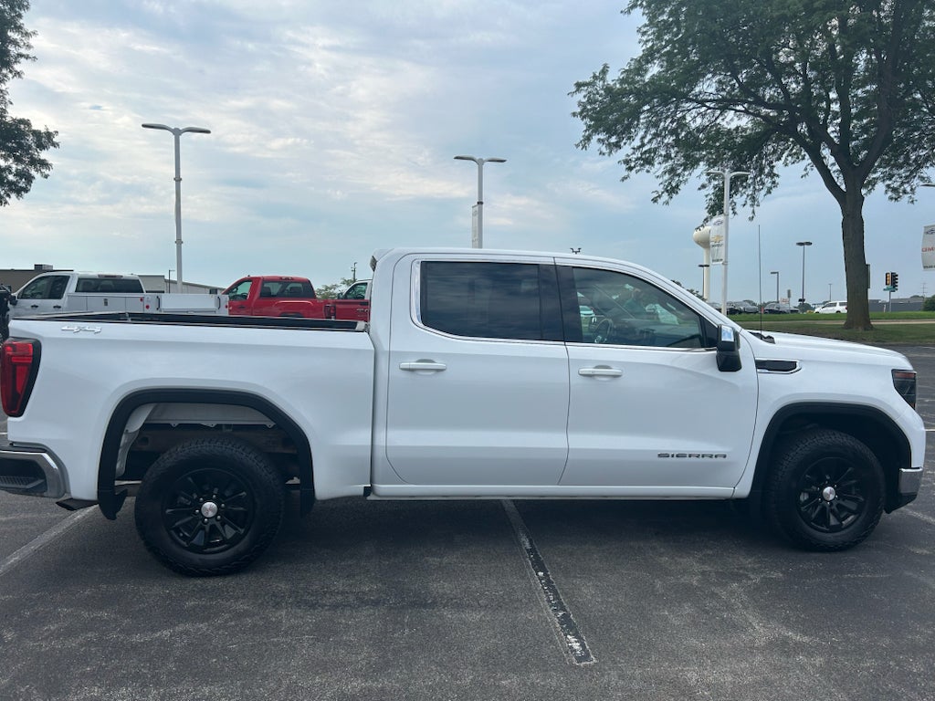2024 GMC Sierra 1500 SLE