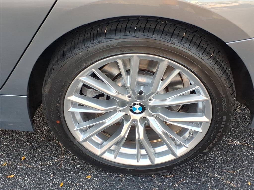 2023 BMW 330i xDrive