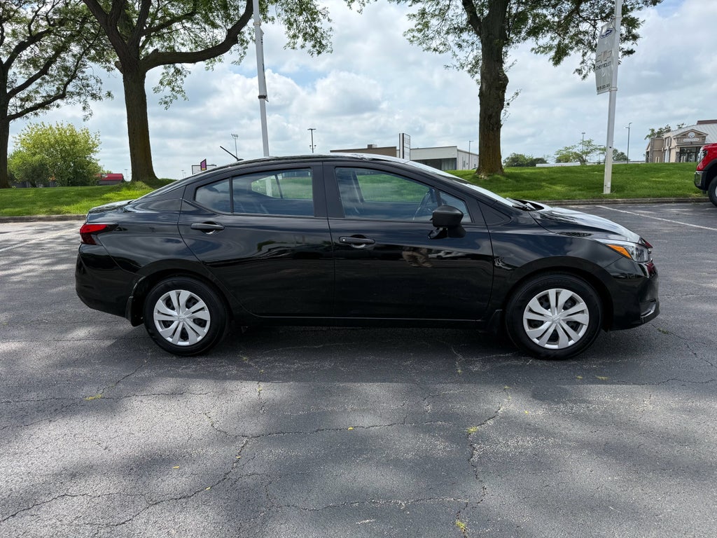 2025 Nissan Versa 1.6 S