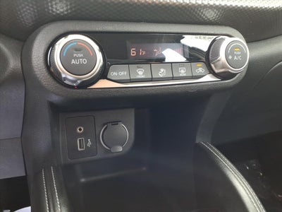 2020 Nissan Kicks SV Xtronic CVT