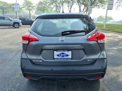 2020 Nissan Kicks SV Xtronic CVT