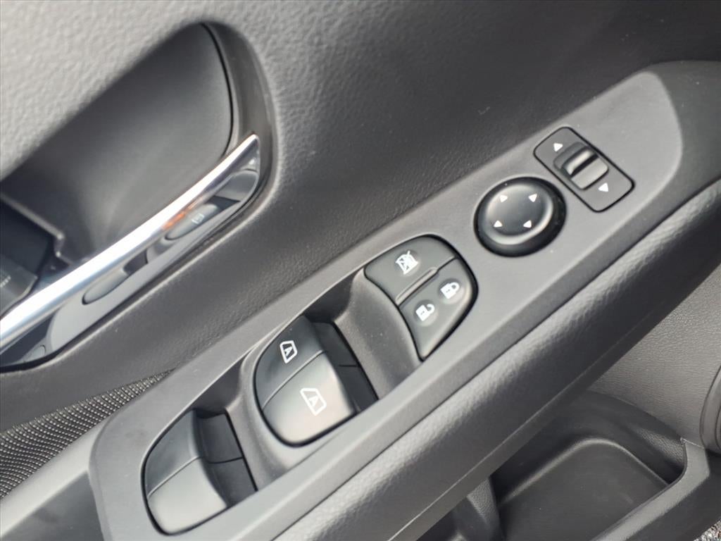 2024 Nissan Kicks SV Xtronic CVT