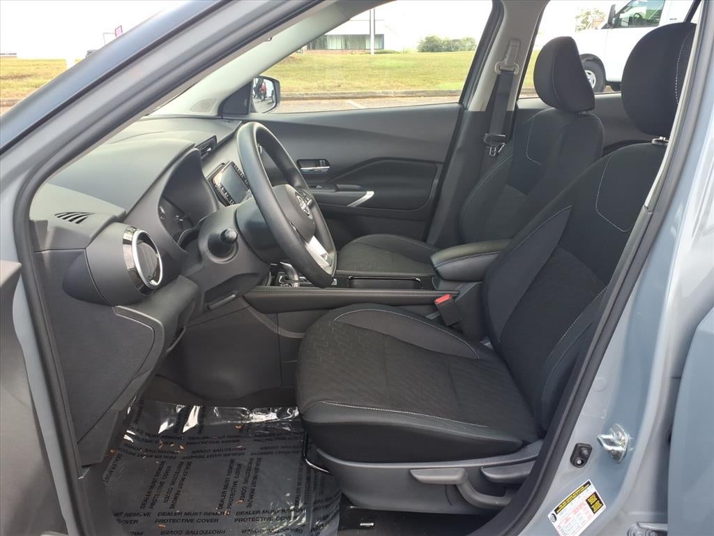 2024 Nissan Kicks SV Xtronic CVT