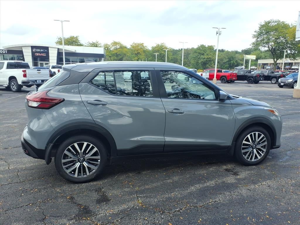 2024 Nissan Kicks SV Xtronic CVT