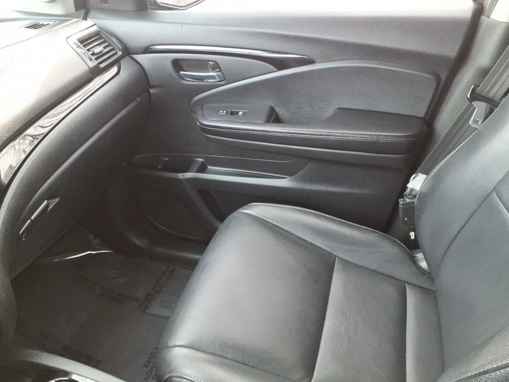 2019 Honda Pilot Touring 7-Passenger