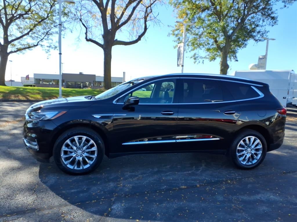 2021 Buick Enclave Essence