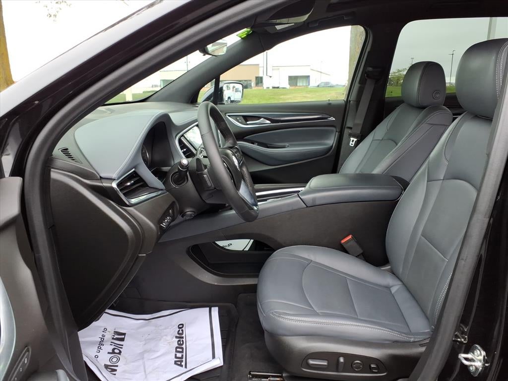 2023 Buick Enclave Premium