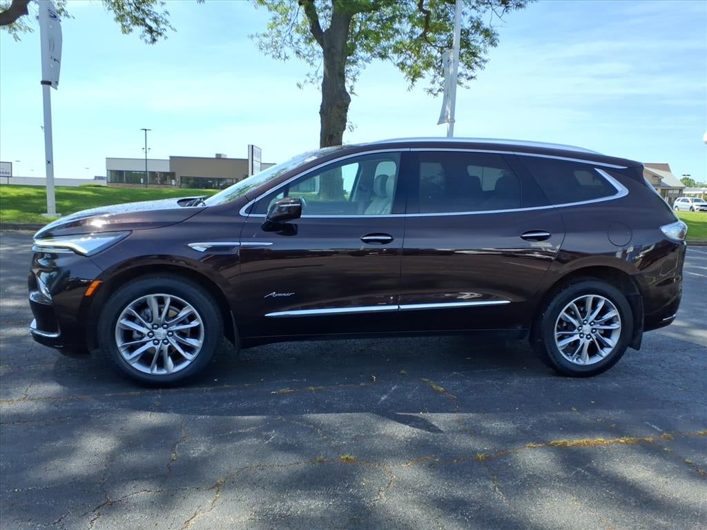 2022 Buick Enclave Avenir
