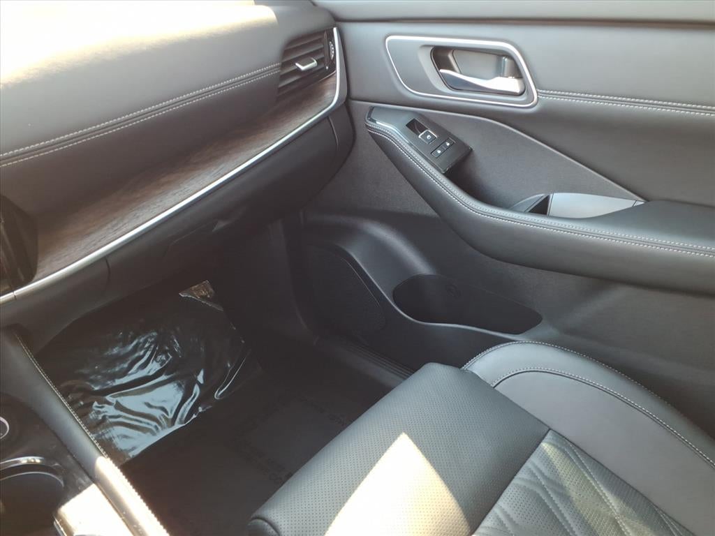 2024 Nissan Rogue Platinum FWD