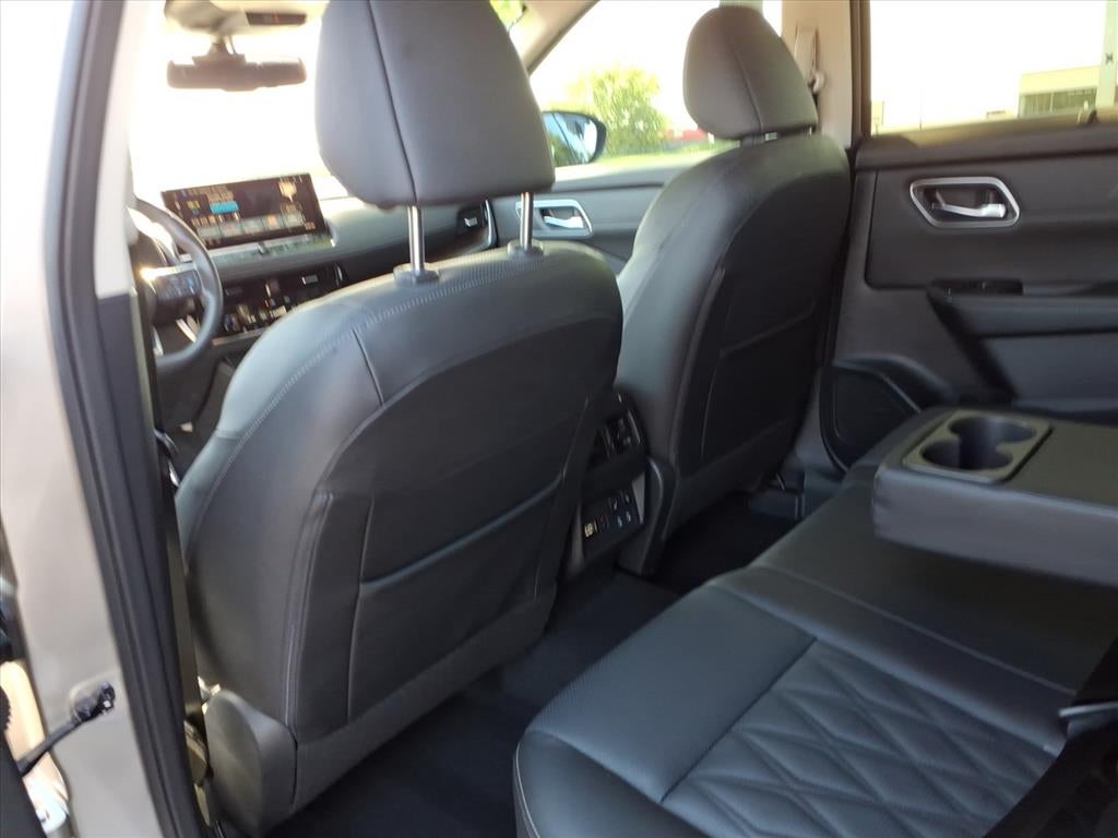 2024 Nissan Rogue Platinum FWD