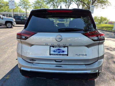 2024 Nissan Rogue Platinum FWD