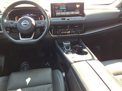 2024 Nissan Rogue Platinum FWD