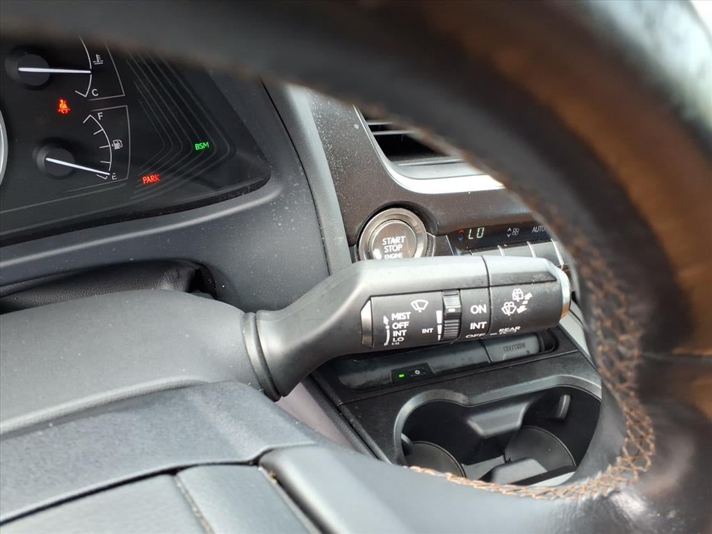 2021 Lexus UX 200 UX 200