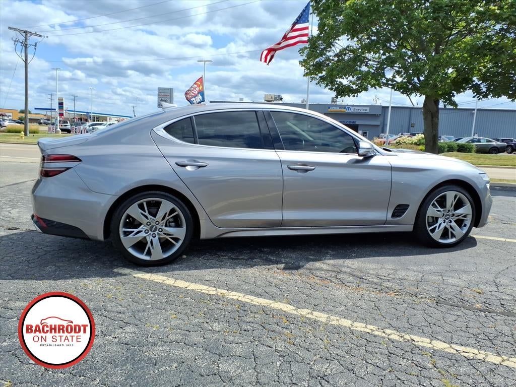 2023 Genesis G70 2.0T AWD