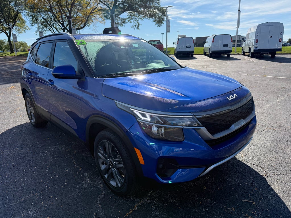 2023 Kia Seltos S