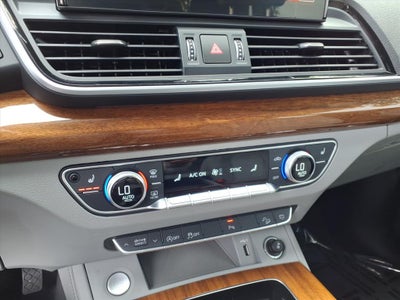 2025 Audi Q5 Premium Plus 40 TFSI quattro S tronic
