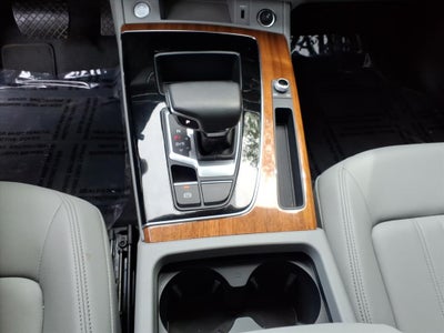 2025 Audi Q5 Premium Plus 40 TFSI quattro S tronic