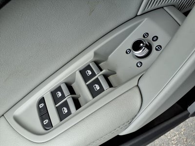 2025 Audi Q5 Premium Plus 40 TFSI quattro S tronic