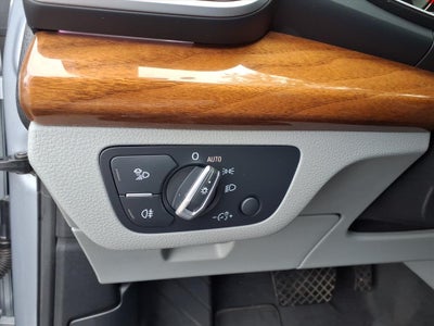 2025 Audi Q5 Premium Plus 40 TFSI quattro S tronic