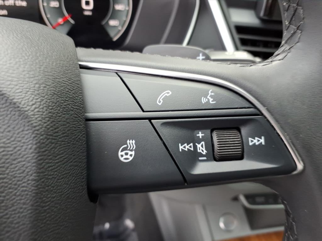 2025 Audi Q5 Premium Plus 40 TFSI quattro S tronic