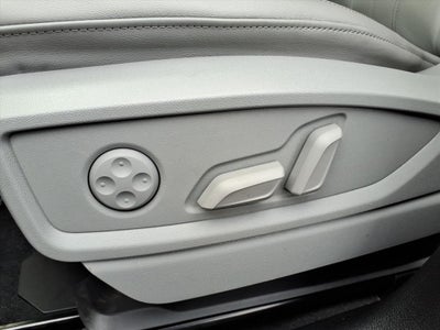 2025 Audi Q5 Premium Plus 40 TFSI quattro S tronic