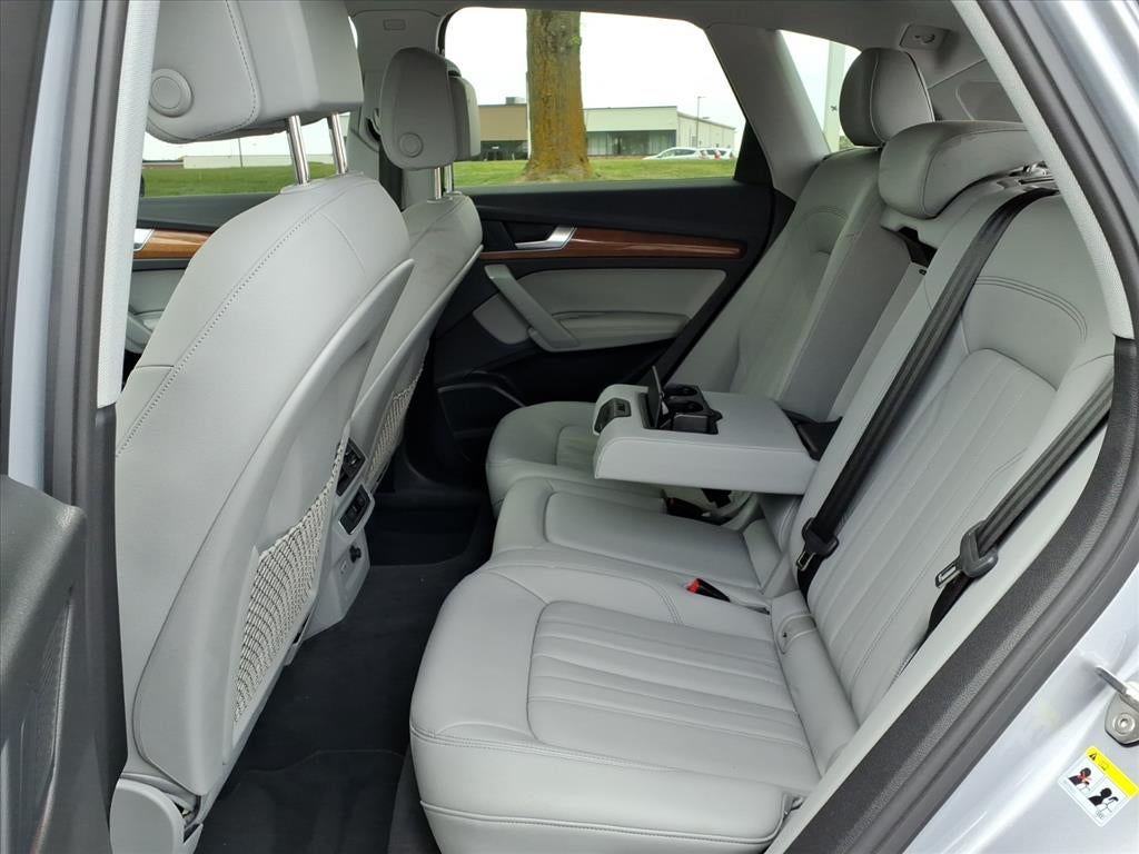 2025 Audi Q5 Premium Plus 40 TFSI quattro S tronic