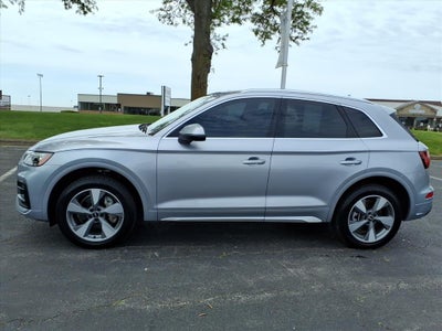 2025 Audi Q5 Premium Plus 40 TFSI quattro S tronic