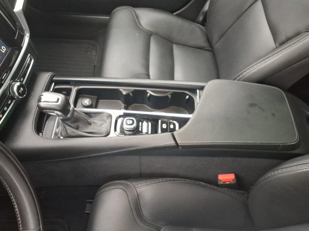 2018 Volvo V90 Cross Country T6 AWD